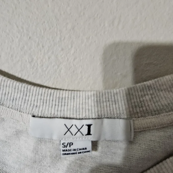 Owl Sweatshirt Oversized Small - Picture 4 of 4